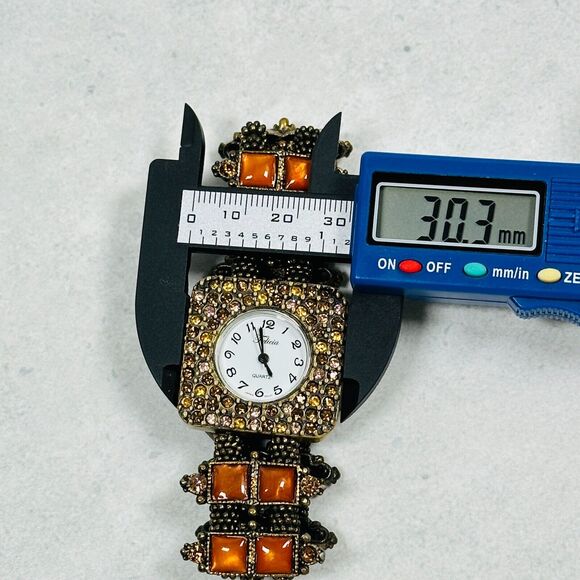 Felecia Watch Bracelet Rhinestone Stretchy Band 30mm Bronze Tone New Battery - Picture 7 of 8